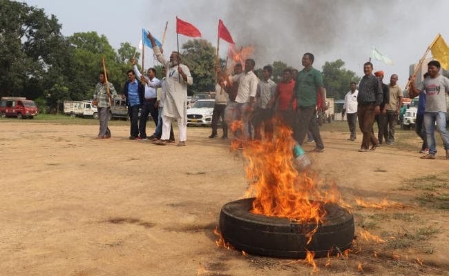 रांची में नहीं हुई है हिंसा, विधानसभा चुनाव से पहले पुलिस लाइन में दंगा नियंत्रण का मॉक ड्रिल, देखें PICS