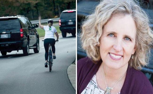 ट्रंप के काफिले पर भद्दा इशारा करने वाली महिला ने अमेरिका में चुनाव जीता