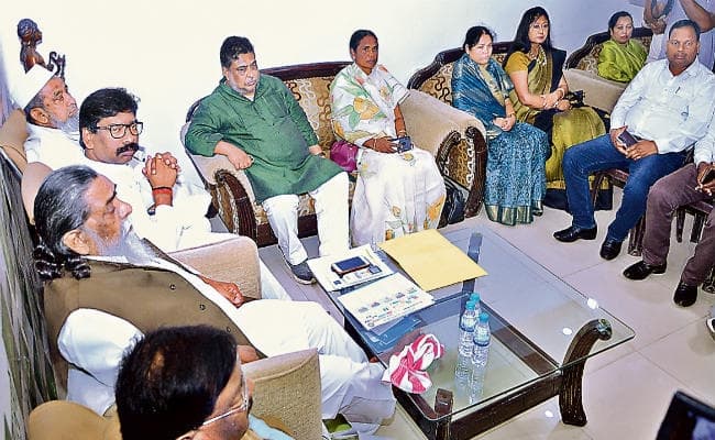 झारखंड विधानसभा चुनाव 2019 : विधायकों की खरीद-फरोख्त कर रही भाजपा : हेमंत सोरेन