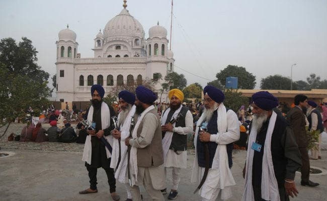 पाकिस्तान ने करतारपुर गलियारा खोले जाने के संबंध में विदेशी दूतों को दी जानकारी