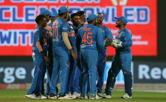 सीरिज में वापसी को बेताब रोहित के रणबांकुरे, जानिए कैसा रहा है राजकोट में टीम इंडिया का प्रदर्शन