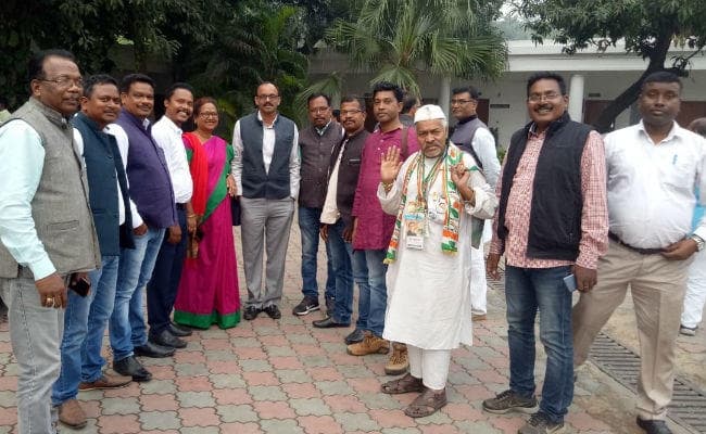 सिमडेगा विधानसभा से कांग्रेस के संभावित प्रत्याशियों ने दिल्ली में डाला डेरा