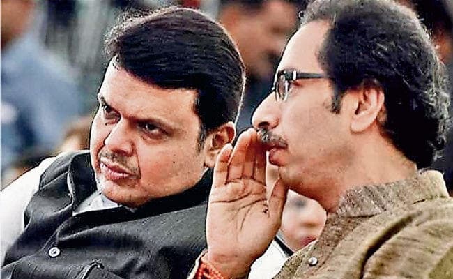 महाराष्ट्र : सत्ता पर सस्पेंस कायम, सीएम की कुर्सी पर अड़ी शिवसेना, बात नहीं बनी तो आज इस्तीफा देंगे फडणवीस!