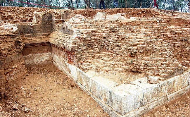 लाली पहाड़ी के तीसरे चरण की खुदाई का इंतजार