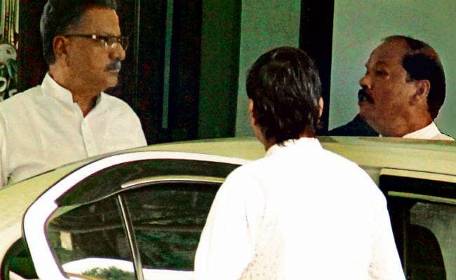 झारखंड विधानसभा चुनाव 2019 : एनडीए की चौंकायेगी सूची, कटेगा कई विधायकों का पत्ता, सीएम आज फिर जायेंगे दिल्ली