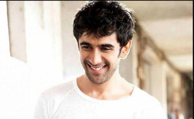 इस फिल्‍म में विद्या बालन के दामाद बनेंगे अमित साध