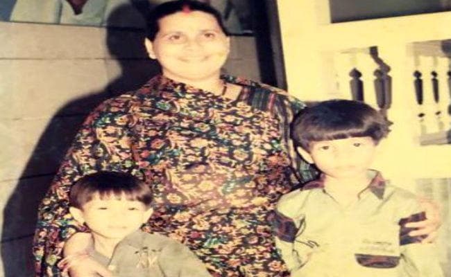 तेजस्वी के जन्मदिन पर भावुक हुए तेजप्रताप, बचपन की तस्वीर साझा कर दी शुभकामना, कहा...