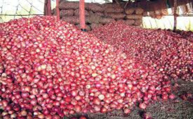 कीमतों पर काबू पाने के लिए 4,000 टन प्याज का होगा आयात, MMTC ने निकाली निविदा