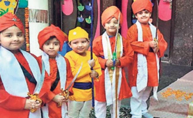 प्रकाश पर्व पर विशेष : मन रे, नाम जपहु सुख होई