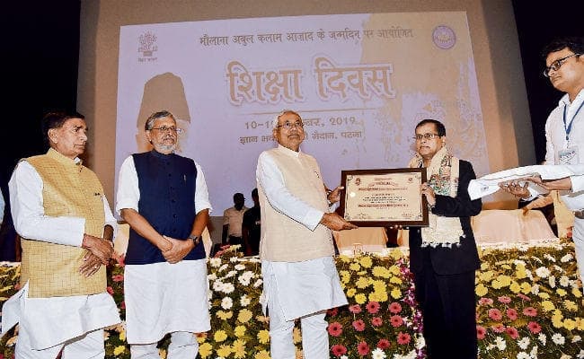 पटना : आठवीं में पढ़ायी जायेगी मौलाना अबुल कलाम आजाद की जीवनी : मुख्यमंत्री नीतीश