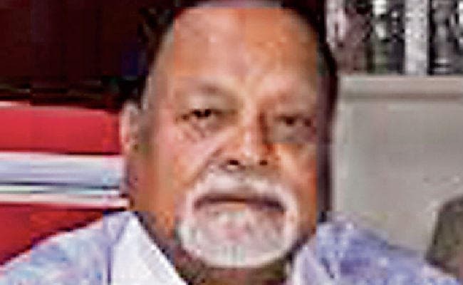 विधायक का सफरनामा : पांच दल बदले व जीते तीन दलों के सिंबल पर