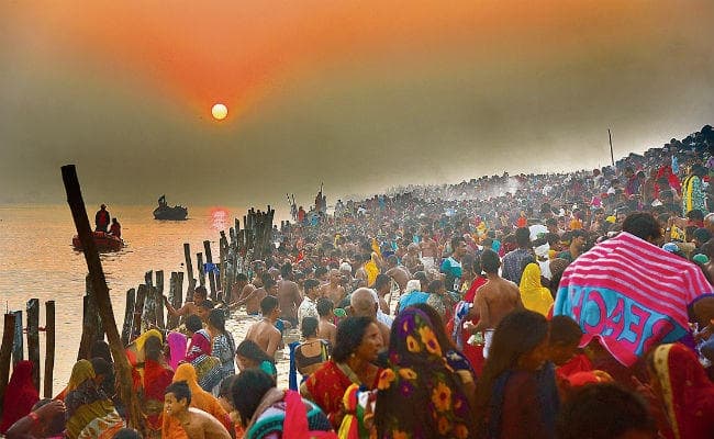 कार्तिक पूर्णिमा पर स्नान के दौरान डूबने से 36 की मौत