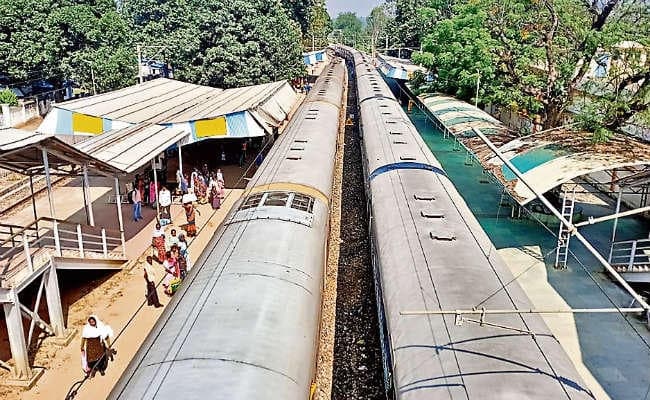 रांची : दो घंटे खड़ी रही तपस्विनी एक्स कई यात्रियों की फ्लाइट छूटी