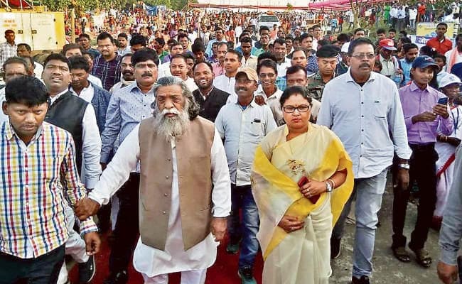 ललपनिया :लुगुबुरु घंटाबाड़ी संतालियों की गहरी आस्था और विश्वास का केंद्र : राज्यपाल