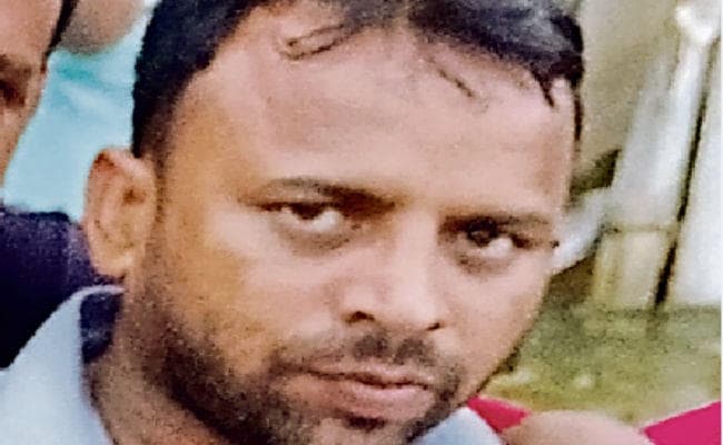 रोहतास : सांख्यिकी पदाधिकारी ने की आत्महत्या