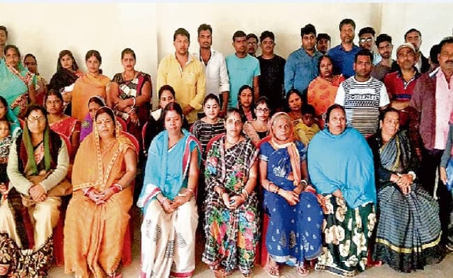 खूंटी : नेपाल में फंसे युवकों की मुश्किलें बढ़ी