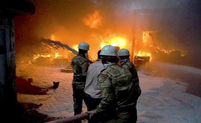 बर्दवान लौह कारखाने में लगी भीषण आग