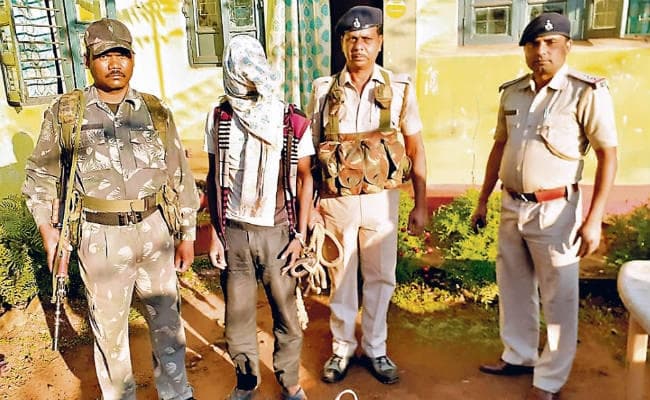 किरीबुरु : 12 जवानों की हत्या में शामिल नक्सली राजेंद्र नाग गिरफ्तार