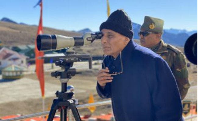 बोले रक्षा मंत्री राजनाथ सिंह- भारत-चीन समझदार, मिलकर करते हैं तनाव कम