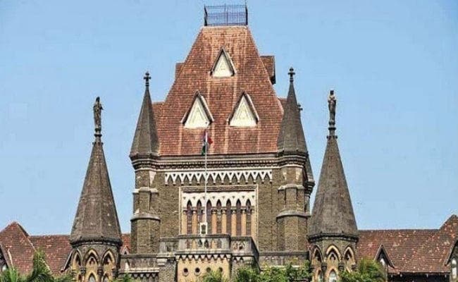 Koregaon-Bhima Violence : नवलखा की गिरफ्तारी पर दो दिसंबर तक रोक