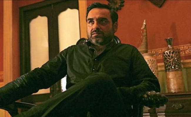 "मिर्ज़ापुर" के दूसरे सीज़न की झलक आई सामने, ''कालीन भैया'' ने किया इंस्टाग्राम पर डेब्यू!