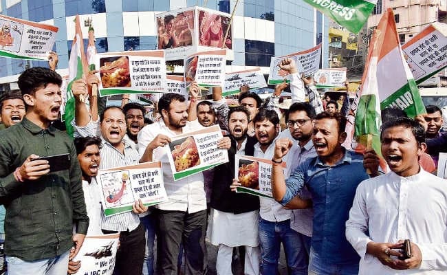 सोनिया गांधी के परिवार की एसपीजी सुरक्षा हटाने का विरोध, कांग्रेस ने केंद्र को घेरा