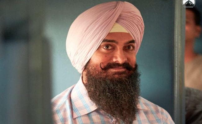 #LaalSinghChaddha: आमिर खान ने रिलीज किया फर्स्‍ट पोस्‍टर, लिखा- सत श्री अकाल जी