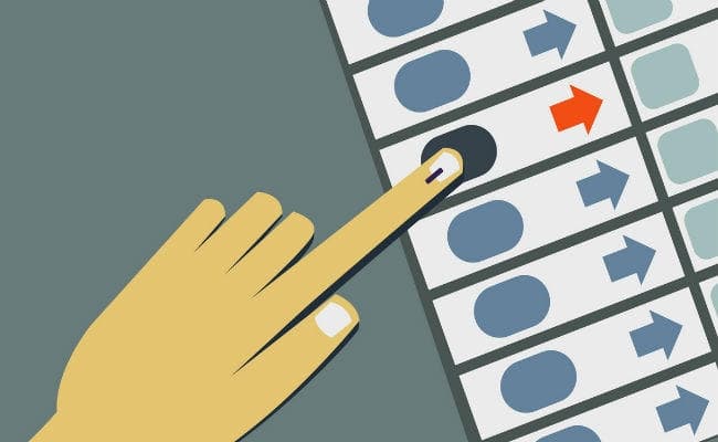 झारखंड विधानसभा चुनाव 2019 : तकनीकी अड़चन में फंसा पूर्व डीजीपी राजीव कुमार का टिकट, सुरेश लड़ेंगे