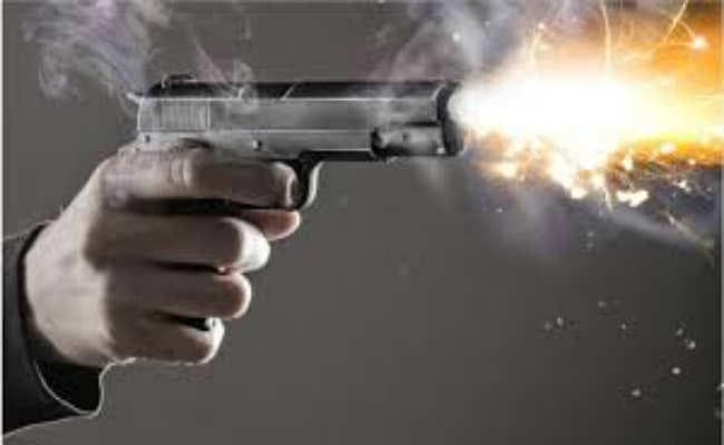 जमीन विवाद में दो पक्षों में गोलीबारी, चार गिरफ्तार