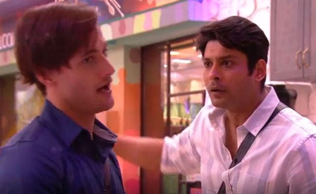 Bigg Boss 13: सिद्धार्थ-आसिम की हाथापाई! वजह फ्रूट्स या कुछ और… VIDEO