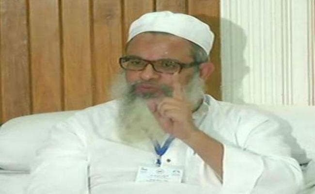 ऑल इंडिया यूनाइटेड मुस्लिम मोर्चा ने कहा, अयोध्या मामले पर पुनर्विचार याचिका दायर नहीं करनी चाहिए