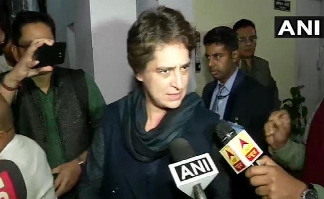 प्रियंका गांधी ने साधा निशाना, SPG सुरक्षा हटाना राजनीति