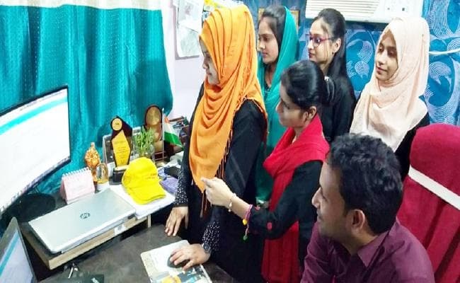 इग्नू में जनवरी सेशन के लिए एडमिशन शुरू, एससी-एसटी के साथ किन्नरों को नि:शुल्क प्रवेश