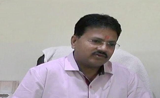 महाराष्ट्र में मचे सियासी संग्राम के बीच NCP का एक विधायक ‘गायब'', थाने में लिखाई गुमशुदगी की रिपोर्ट