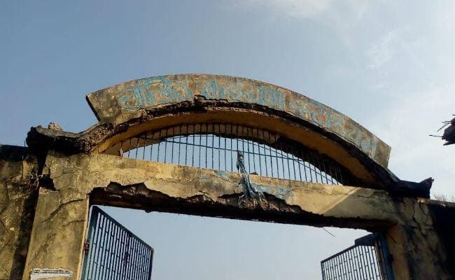 चुनावी यात्राः विकास की बाट जोह रहा लोहरदगा का ललित नारायण स्टेडियम