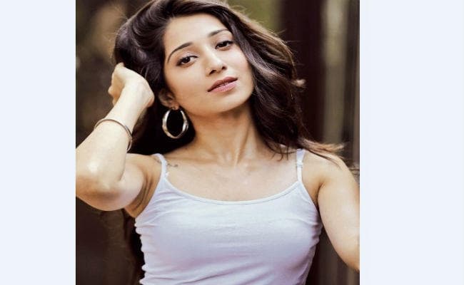 सोना और स्पा लेना टीवी एक्ट्रेस वृषिका को रखता है तरोताजा