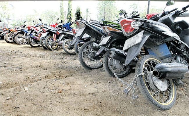 50 से अधिक बाइक चोरी कर चुके हैं गिरोह के लोग