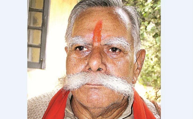 जमशेदपुर पूर्वी के विधायक दीनानाथ पांडेय: झोला बाबा के नाम से थे मशहूर, पैदल चलती थी बाबा की सरकार