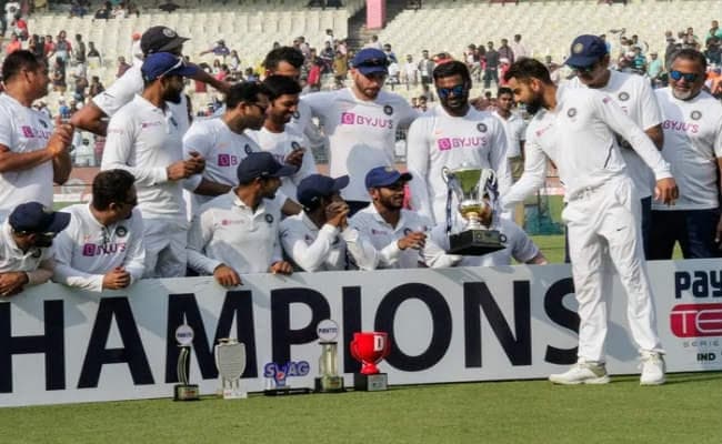 सुनील गावस्कर ने साधा कोहली पर निशाना, बोले- जब आप पैदा नहीं हुए थे तब भी जीतती थी भारतीय टीम