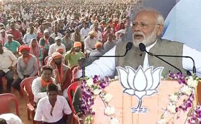 गुमला में बोले पीएम मोदी - झारखंड को बदनाम करने वाली कांग्रेस और JMM को सिखाना है सबक