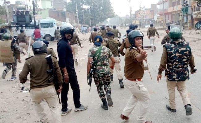 कैमूर : गैंगरेप कर वीडियो वायरल करने के मामले में लोगों का फूटा गुस्सा, की आगजनी, दो आरोपित गिरफ्तार