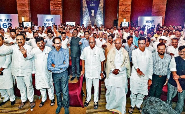 महाराष्ट्र का ‘महाभारत’ : सियासी पवार, अजीत पर संशय, सुप्रीम कोर्ट का फैसला आज