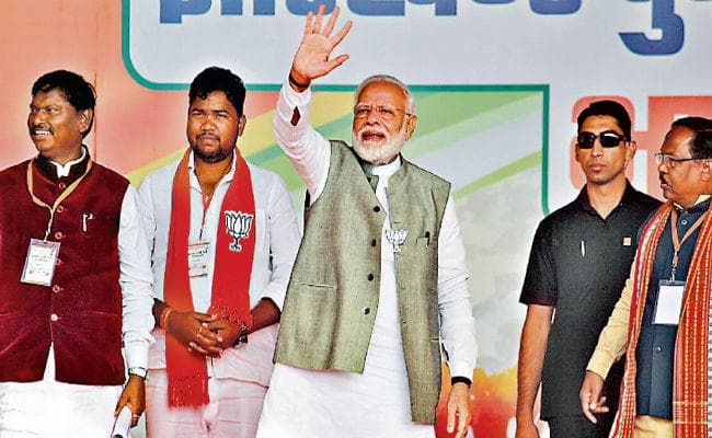 झारखंड विधानसभा चुनाव 2019 : अर्जुन मुंडा ने कहा- आदिवासियों के विकास की नयी सोच के साथ पीएम मोदी आगे बढ़ रहे हैं