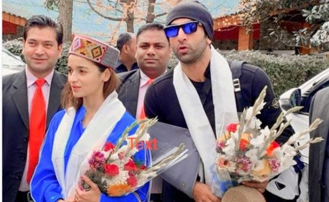 ''ब्रह्मास्‍त्र'' की शूटिंग के लिए अब मनाली पहुंचे आलिया-रणबीर