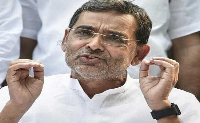 बिहार में शिक्षा में सुधार को लेकर कुशवाहा ने शुरू किया आमरण अनशन