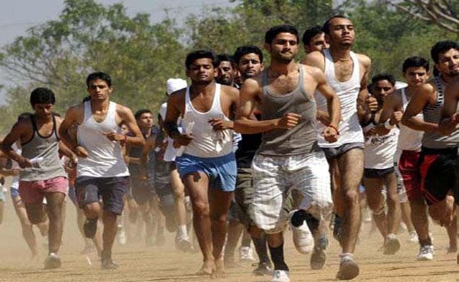 मुजफ्फरपुर : सेना बहाली आज से बिहार-झारखंड के अभ्यर्थी लगायेंगे दौड़