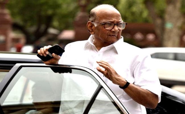 LIVE: एनसीपी प्रमुख शरद पवार के आवास पर बैठक, मंत्रिमंडल पर मंथन जारी