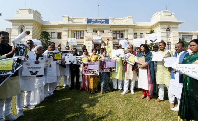शीतकालीन सत्र : बेरोजगारी को लेकर आरजेडी ने विधानसभा में दिया कार्यस्थगन प्रस्ताव नोटिस