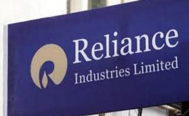 रिलायंस ने टाइम्स ग्रुप को मीडिया कारोबार बेचने संबंधी रिपोर्टों को किया खारिज