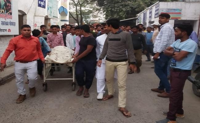 बिहार : सीवान में दिन दहाड़े अपराधियों ने व्यवसायी की गोली मार की हत्या